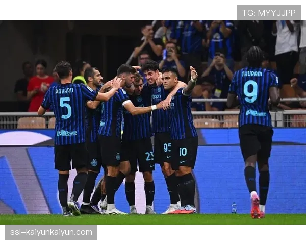 全场战报：国际米兰0-0闷平曼城，蓝黑军团门将屡献神扑