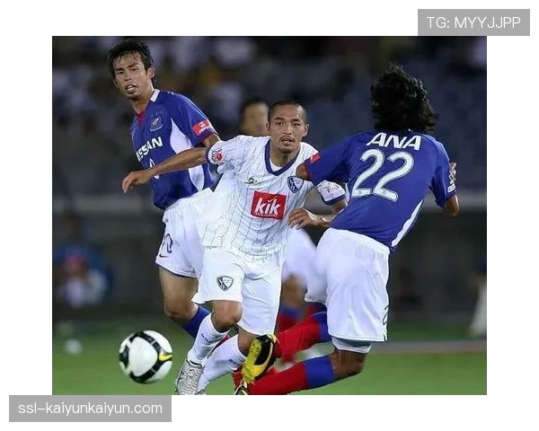 大连英博2-1力克河南队，主场龙延续强势表现